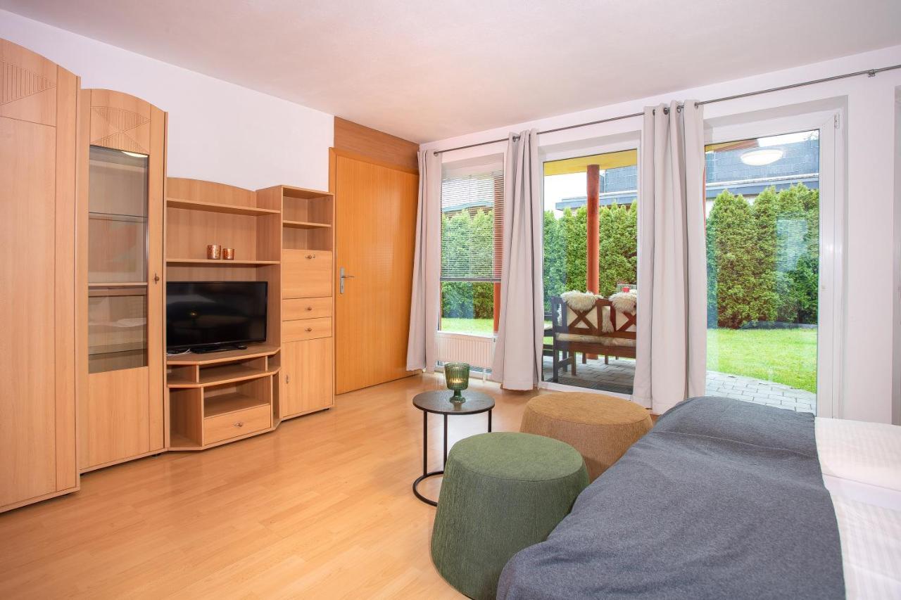 Zillertal Appartements Fuegen Exterior photo