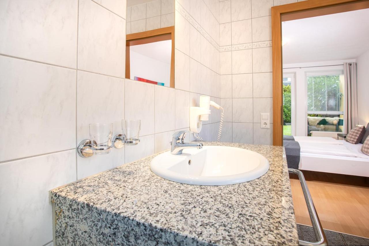 Zillertal Appartements Fuegen Exterior photo